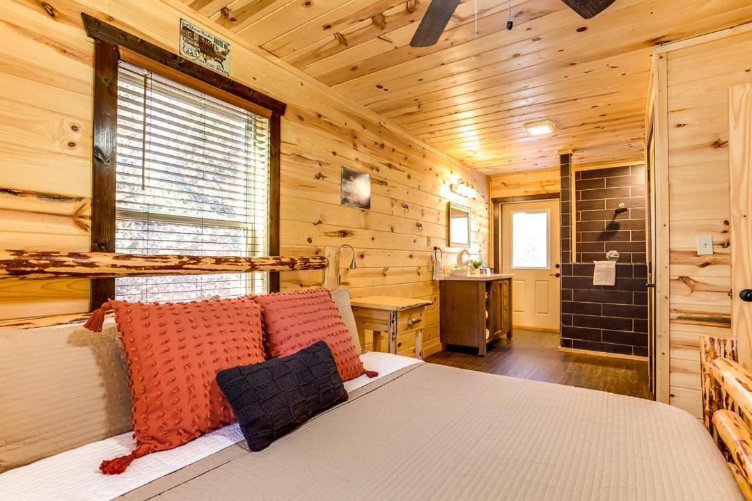 Route 66 Cabin Pigeon Forge Quarto foto